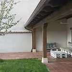 La Casa De Paco Cabrera *