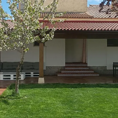 Prázdninový dům La Casa De Paco Cabrera Narros de Cuellar